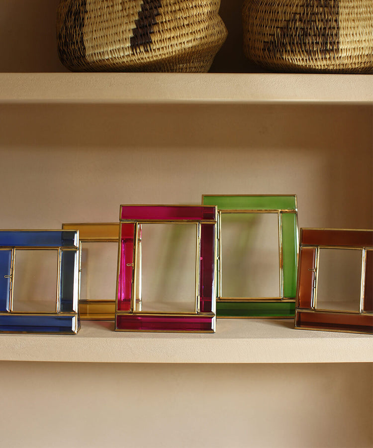 PICTURE FRAME