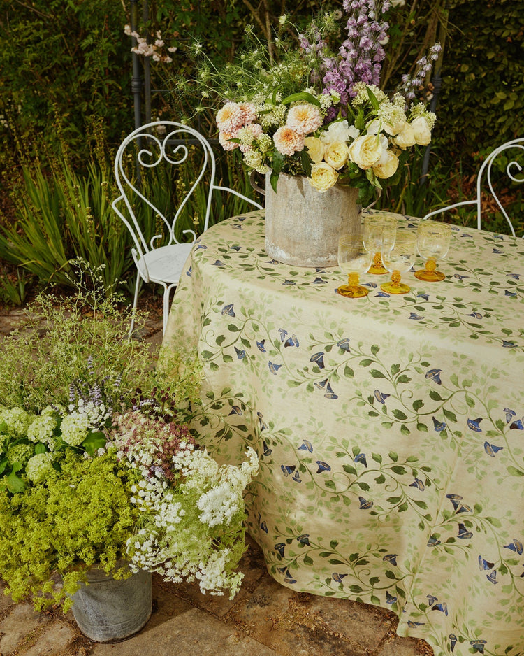 TABLECLOTHS