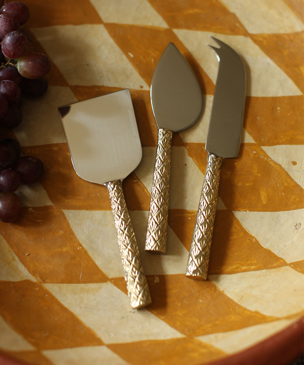 Chameli Cheese Set