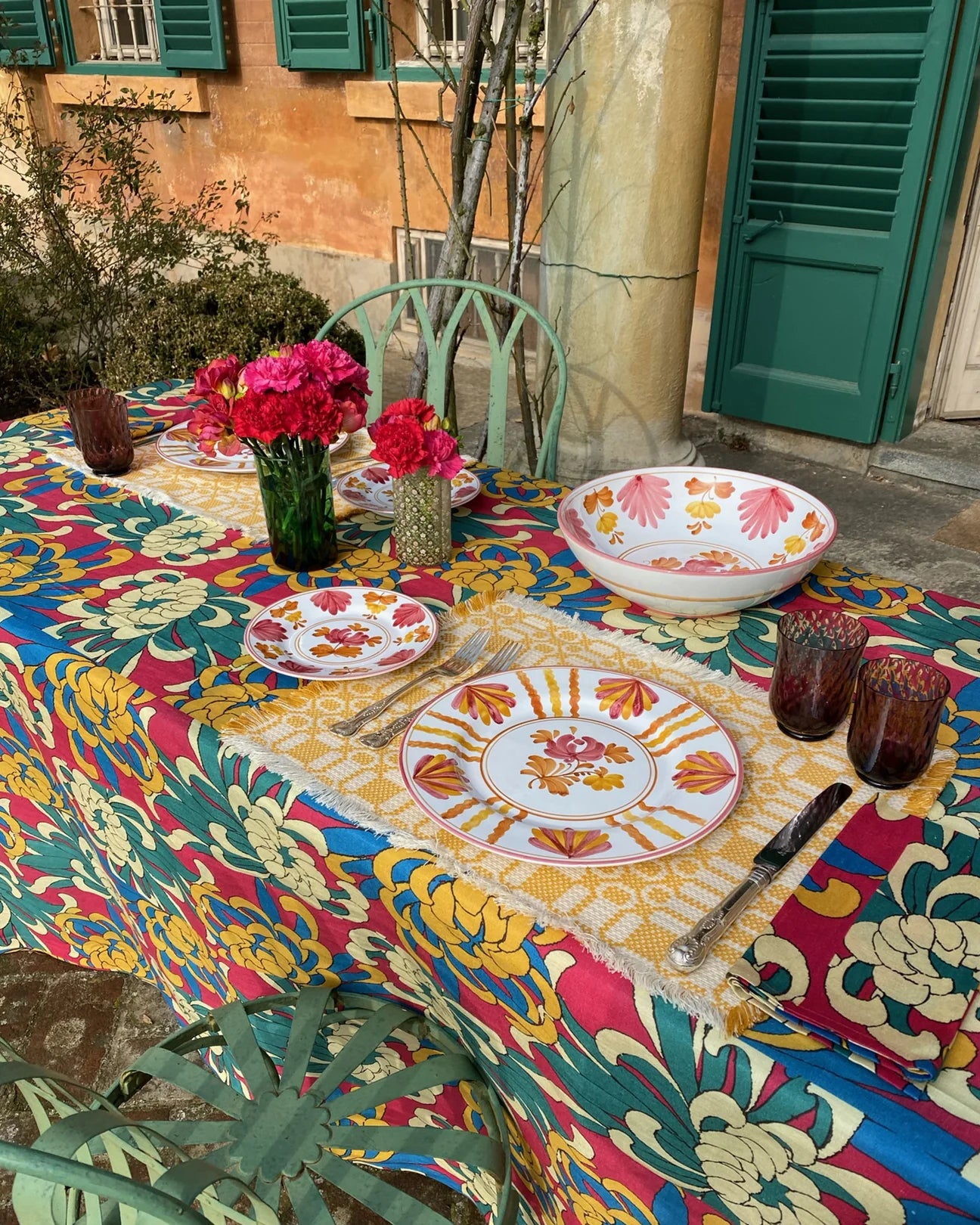 Blossom Yellow Dinner Plate Set